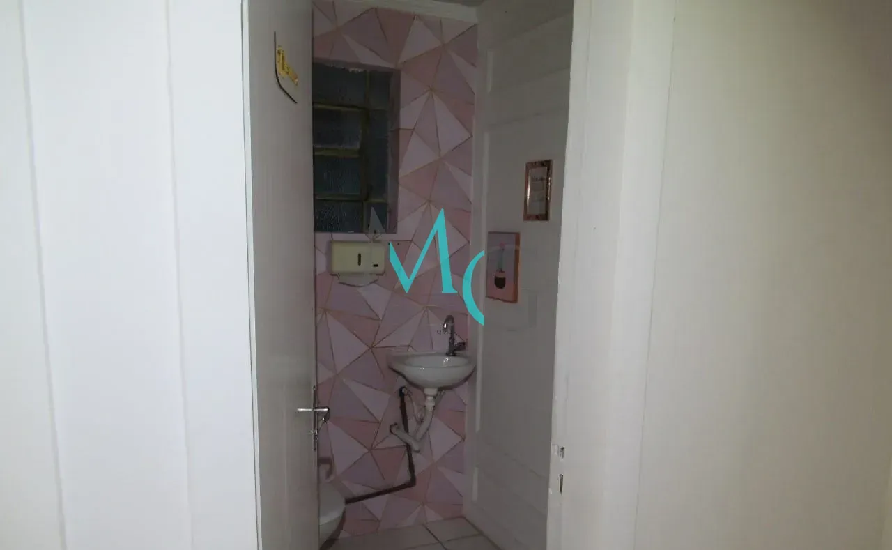Imagem Sala Comercial à venda, no calçadão de Campo Grande, Rio de Janeiro, RJ