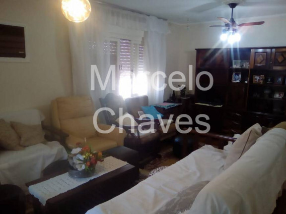 Imagem Casa com 3 Quartos à Venda, 250 metros em Medianeira - Porto Alegre
