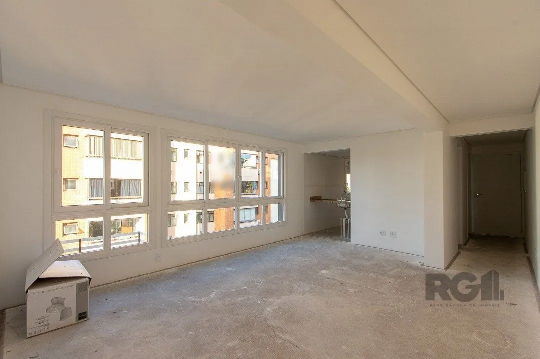 Imagem Cobertura para Venda - 214.34m², 3 dormitórios, sendo 3 suites, 2 vagas - Tristeza