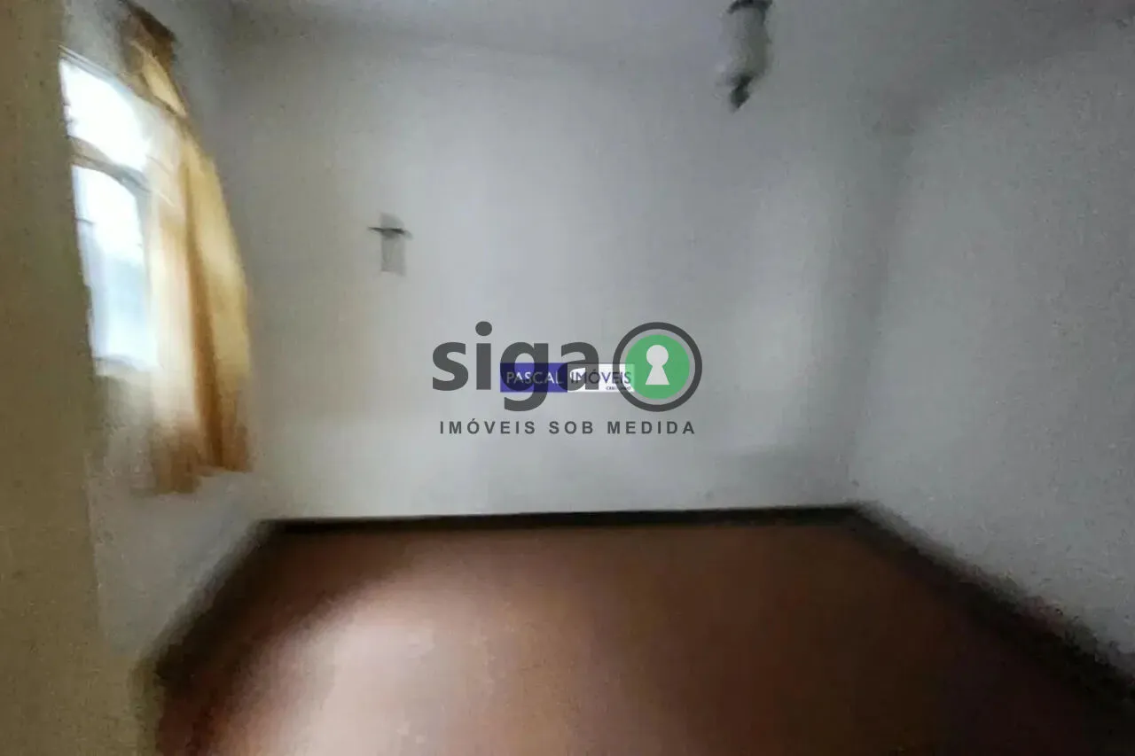 Imagem Casa à venda com 3 dormitórios e suíte