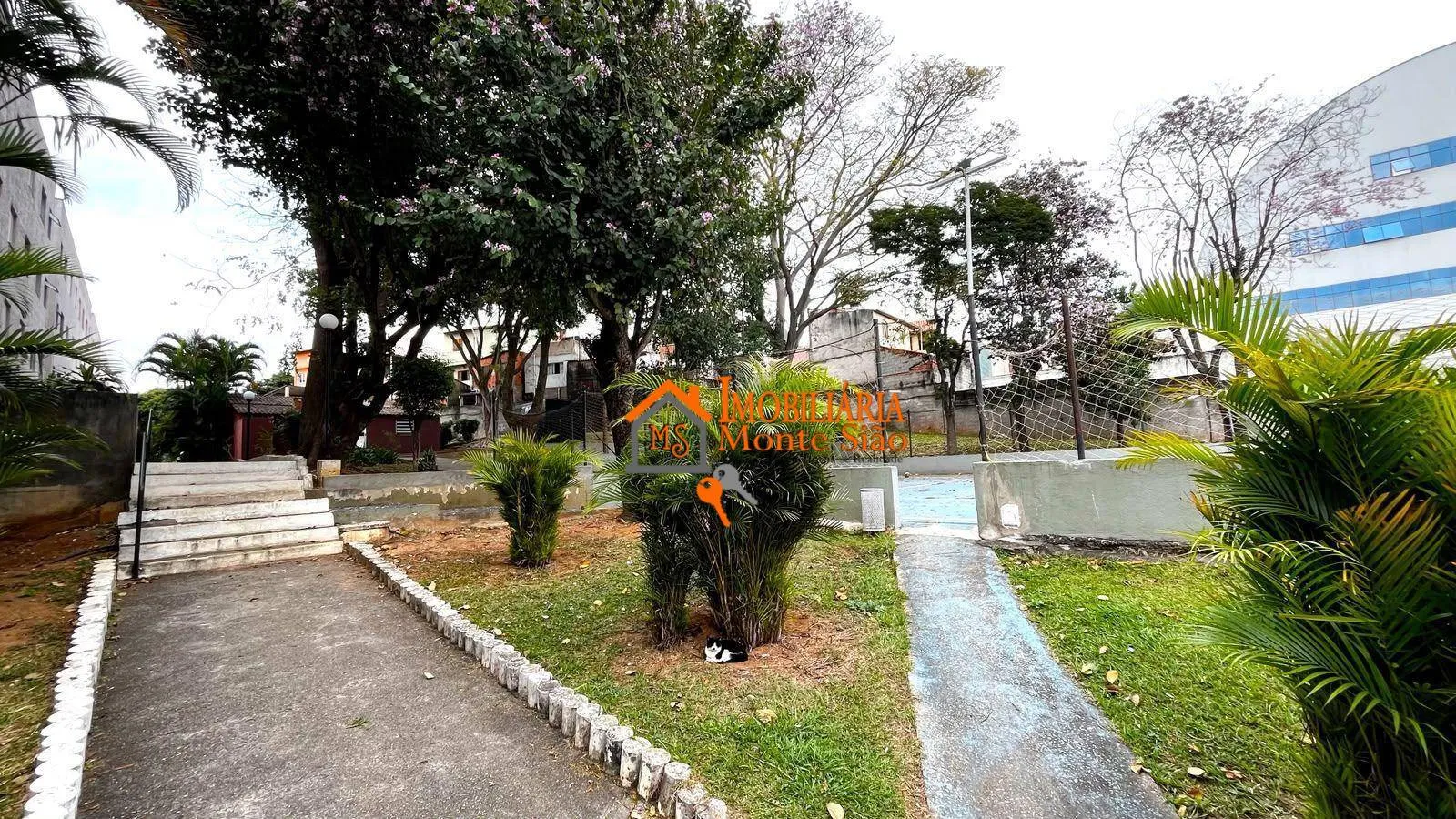Imagem Apartamento com 2 dormitórios à venda, 55 m² por R$ 293.000,00 - Cocaia - Guarulhos/SP