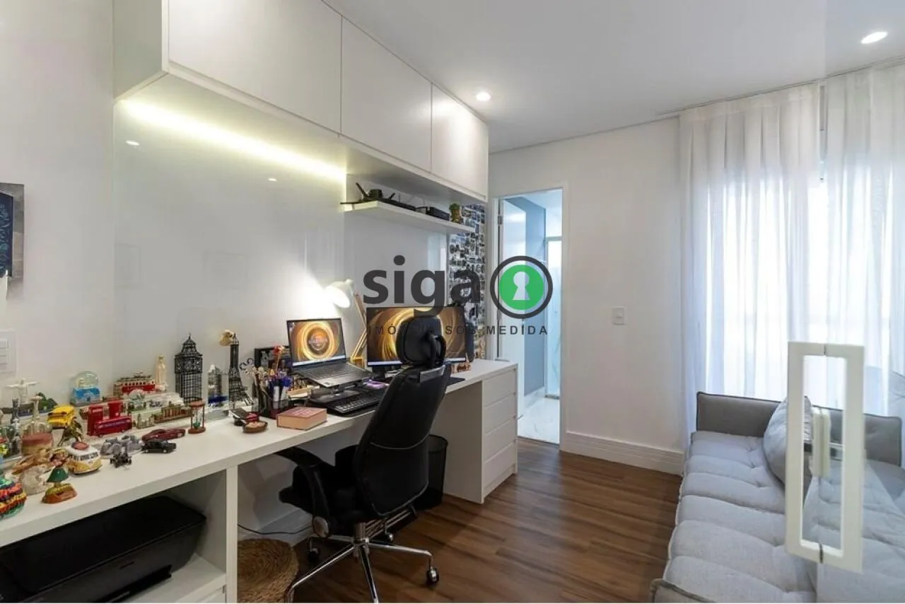 Imagem Apartamento a venda no Condomínio Villagio Panamby, com 4 quartos e 4 vagas. AVALIA PERMUTA