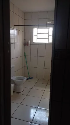 Imagem TERRENO COM 3 CASAS A VENDA NO PARQUE ESTORIL
