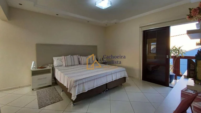 Imagem Casa com 3 suítes à venda - Margem Esquerda - Cachoeira Paulista/SP