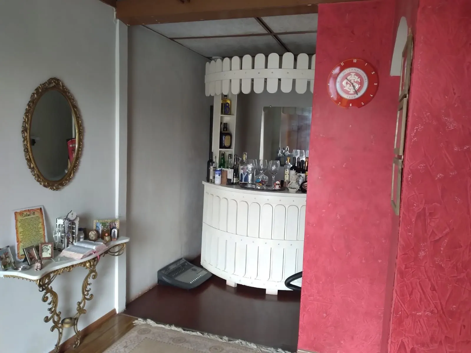 Imagem Casa de esquina 4 Dormitórios (2 suítes) no Jardim Leopoldina!