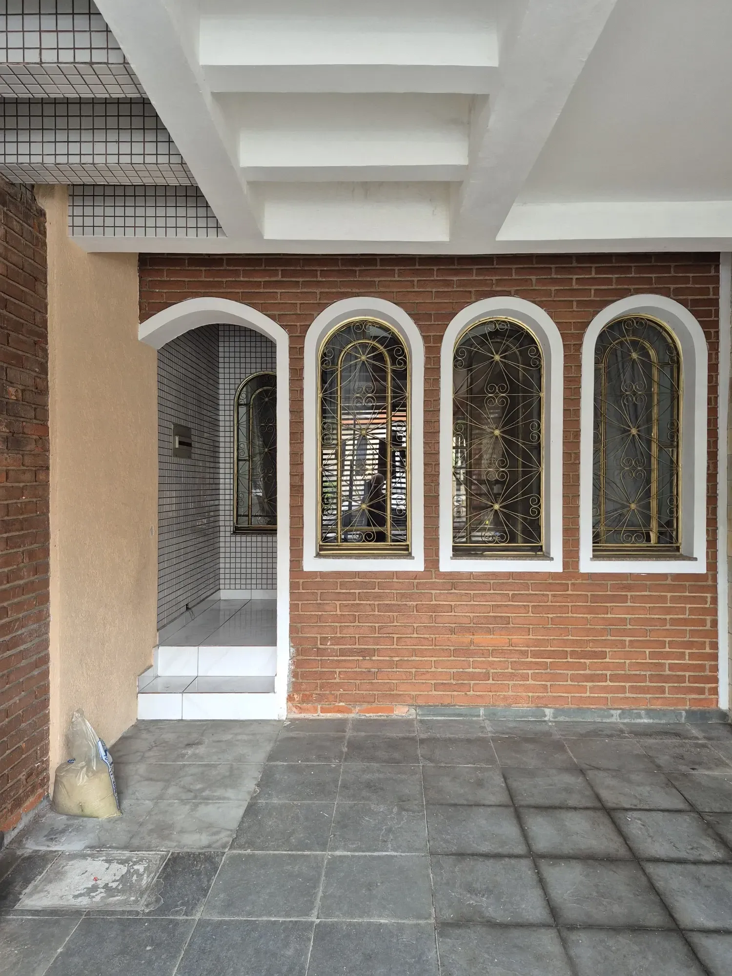Casa com 4 Quartos à Venda, 200 m² em Vila Santo Estevão - São Paulo