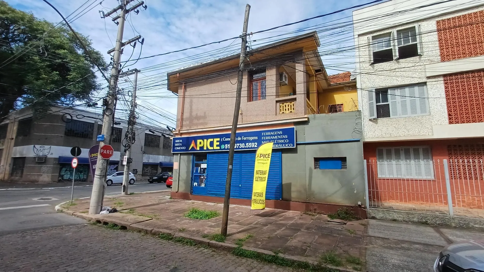 Imagem Prédio Comercial em São Geraldo