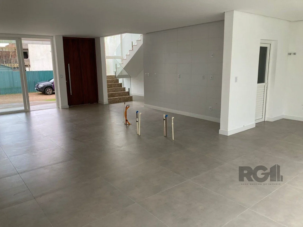 Imagem Casa 2 dormitórios, 1 suíte, 4 vagas, Bairro Central Park