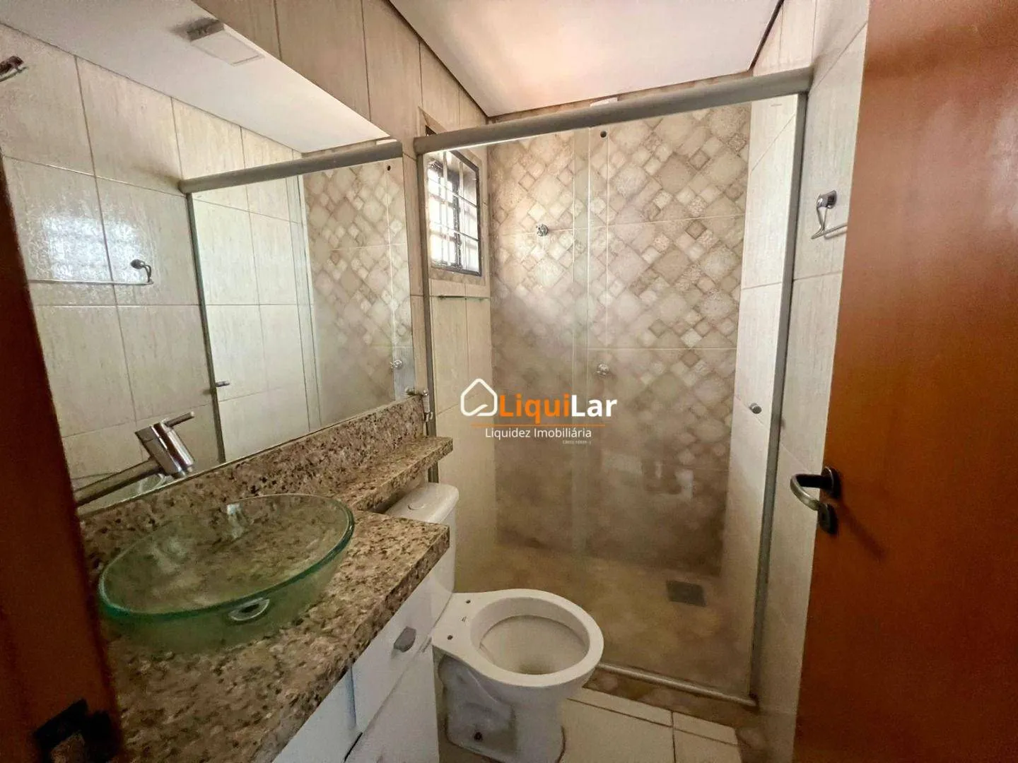 Imagem Sobrado para Locação no Condomínio Residencial Polonês 1 com 3 Quartos, 2 Suítes e Condomínio Exclusivo
