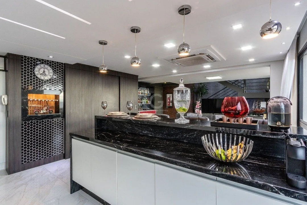 Imagem Duplex para Venda - 128.73m², 3 dormitórios, sendo 1 suites, 3 vagas - Cristal
