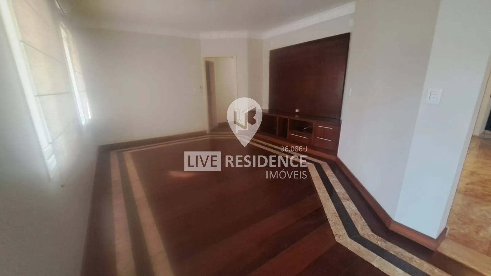 Imagem Casa em excelente Condomínio Parque das Laranjeiras a venda em Itatiba
