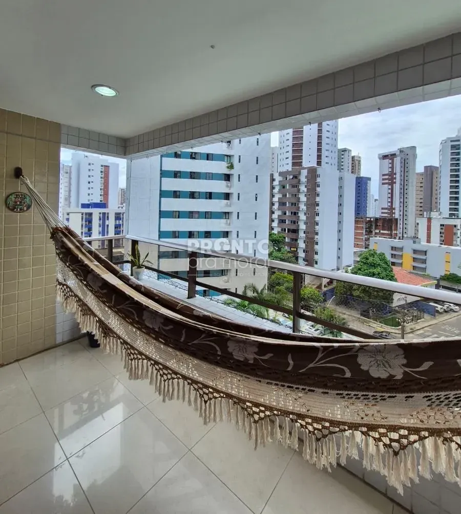 Imagem Apartamento com 4 Quartos à Venda, 136 m² em Boa Viagem - Recife