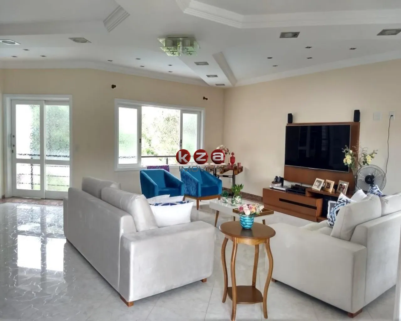 Imagem Imperdível! Casa em condomínio à venda em Valinhos-SP, Condomínio Terras do Paiquerê, 3 quartos, 3 suítes, 3 salas, 2 banheiros, 2 vagas, 570m².
