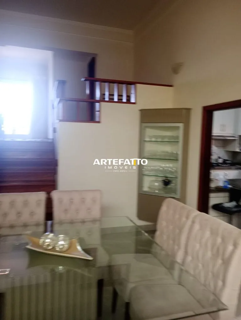 Imagem Sobrado à venda em Franca, Jardim Integração, com 3 quartos, 230m2