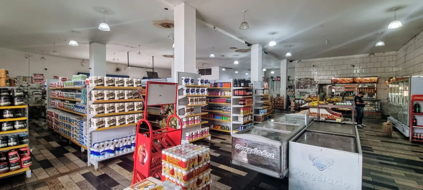 Imagem SUPERMERCADO COMPLETO COM MAIS DE 20 ANOS DE HISTÓRIA, CLIENTELA FIEL E DELIVERY PARA TODA A CIDADE À VENDA NA PALACETE IMOBILIÁRIA