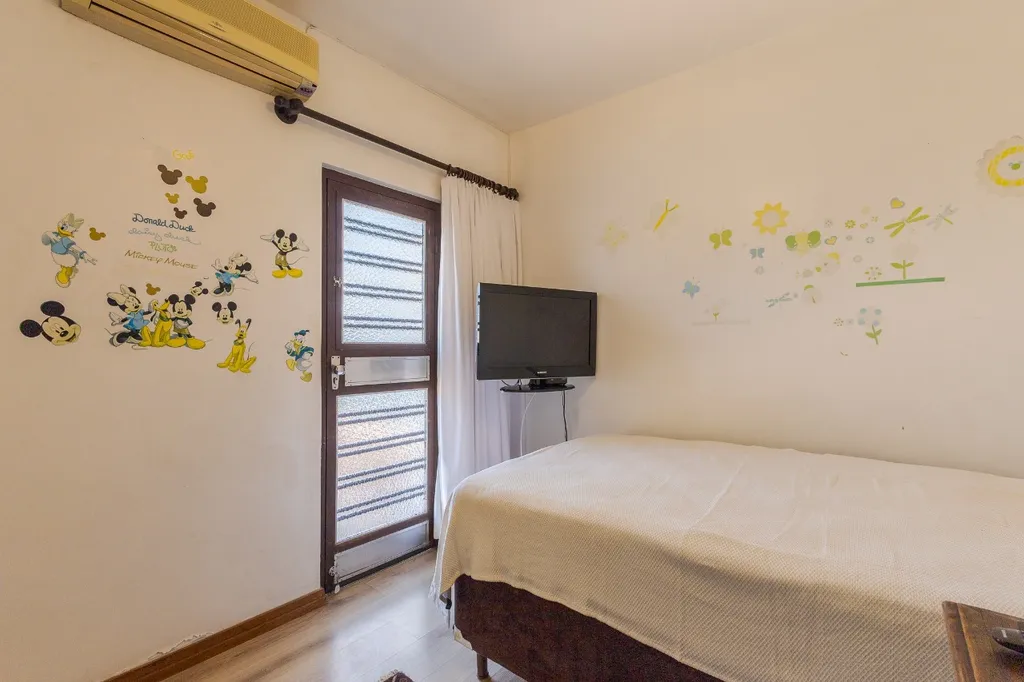 Imagem Casa de Condomínio em Santa Tereza