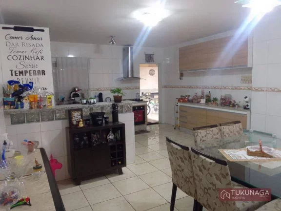 Imagem Sobrado com 3 dormitórios para alugar, 300 m² por R$ 4.360,00/mês - Jardim Alice - Guarulhos/SP