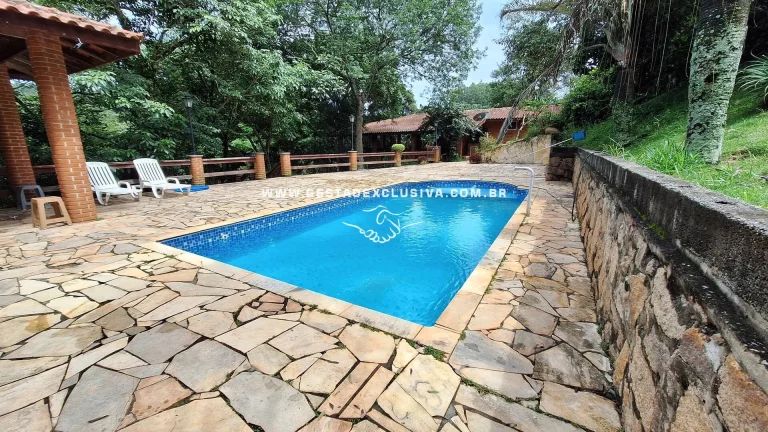 Imagem CHÁCARA FUNDO PARA O LAGO, 4 DORM PISCINA CAMPO POMAR MORUNGABA/SP