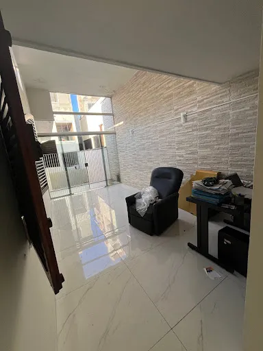 Imagem Sobrado Versátil no Centro de Guarulhos | Conforto para Família e Potencial Comercial para alugar