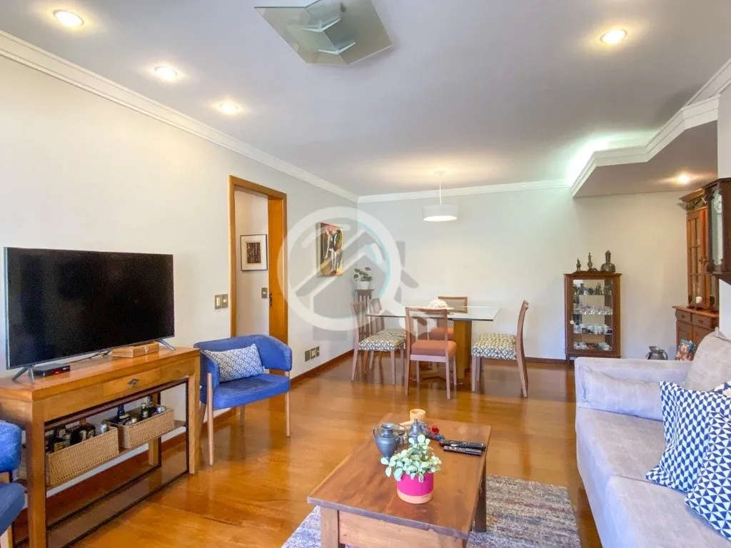 Imagem Apartamento semimobiliado de 140m², 3 dormitórios, sendo 1 suíte com sacada, living super amplo p...