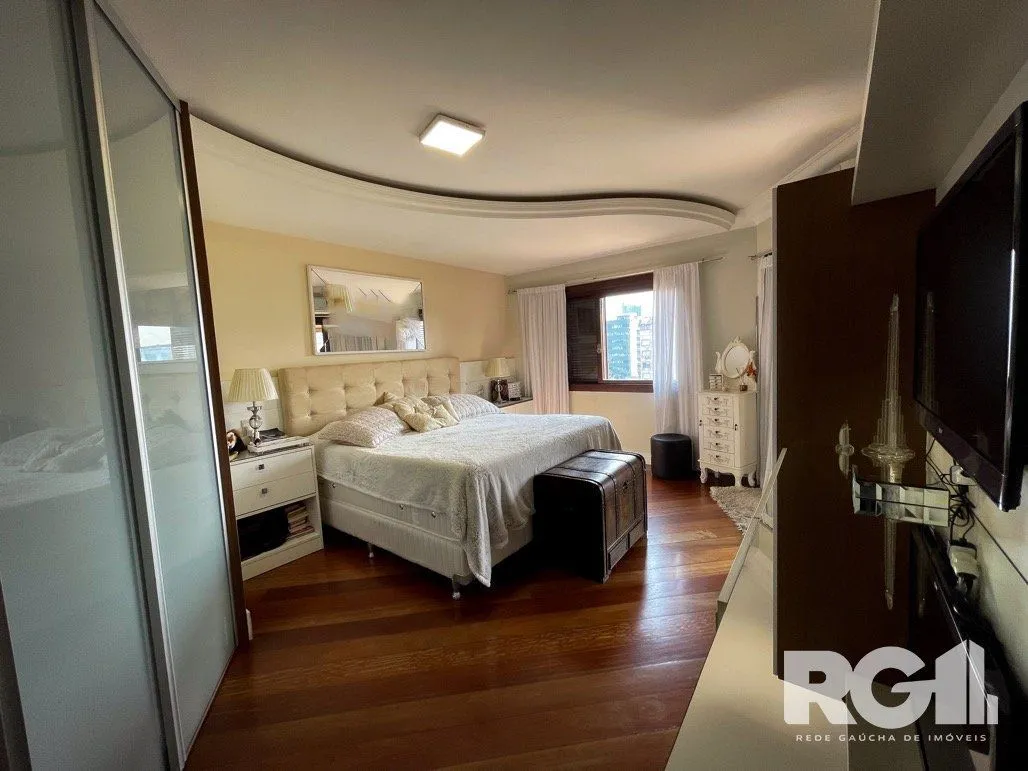 Imagem Apartamento com fino acabamento. edifício com elevador panorâmico com 1 apartamento por andar , com fácil acesso a BR116.