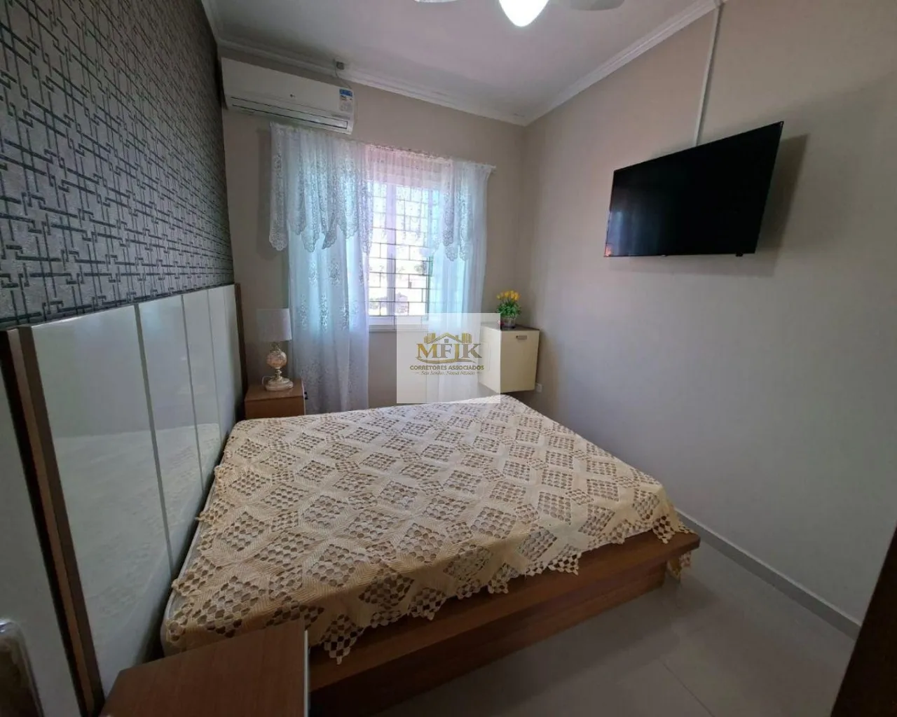 Imagem Casa de 4 quartos à venda em Santa Terezinha
