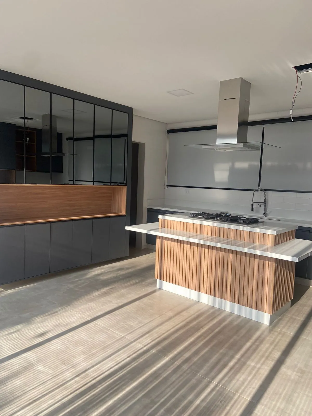 Imagem EXECELENTE CASA DE 630M² NO RESIDENCIAL GENESIS 2!!