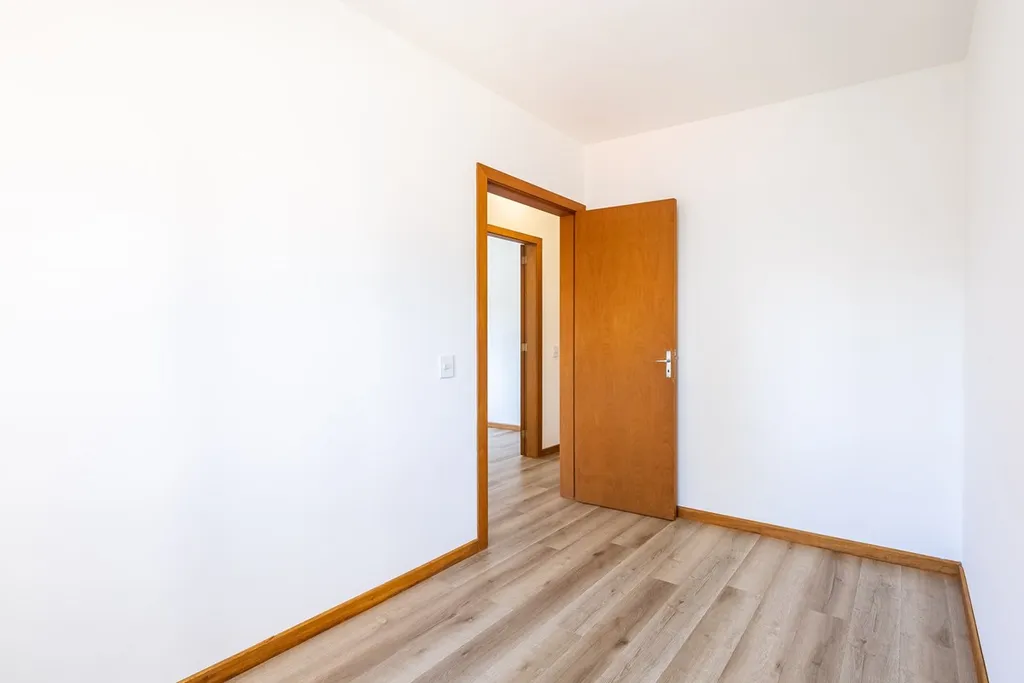 Imagem Apartamento à venda em Porto Alegre, Partenon, com 3 quartos, 68m2
