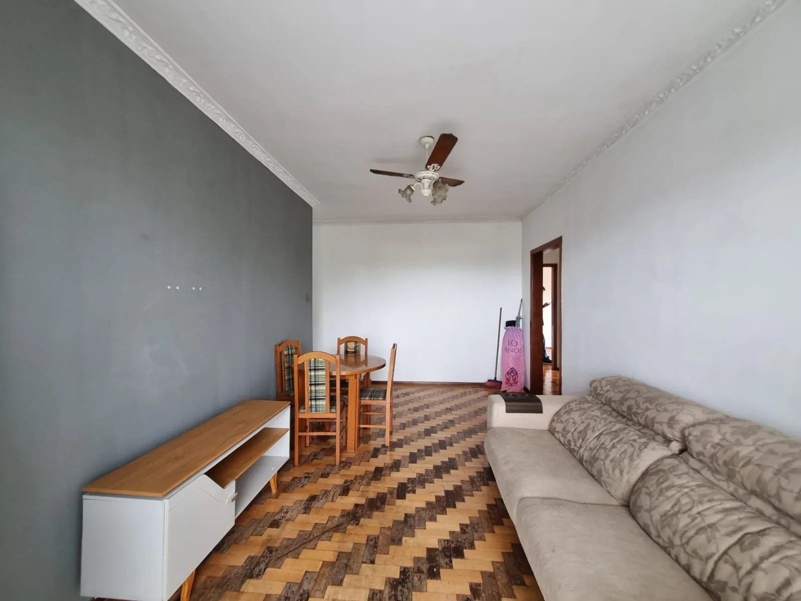 Imagem Apartamento de 3 dormitórios para venda no Bairro Azenha
