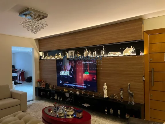 Imagem CASA NA QE 15 GUARÁ II 3 SUÍTES ALTO PADRÃO ELEVADOR TERRENO 200,00M²