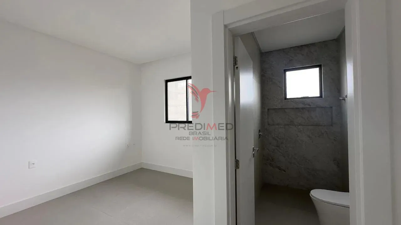 Imagem VANCOUVER Residence: O Equilíbrio Perfeito entre Modernidade e Litoral