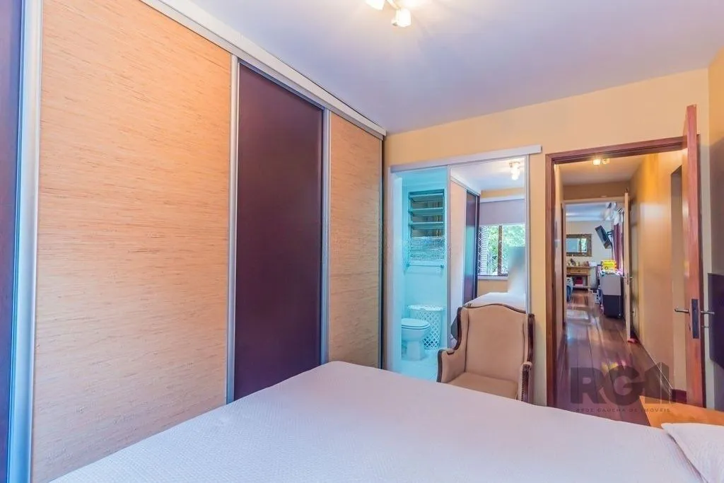 Imagem Excelente apartamento de 110m² com 3 dormitórios e 2 vagas.