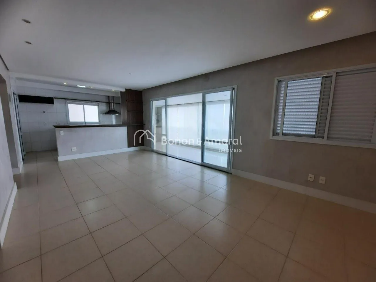 Imagem Apartamento para venda com 3 dormitórios e 1 suíte master, 2 vagas de garagem, 119 m² no Taquaral