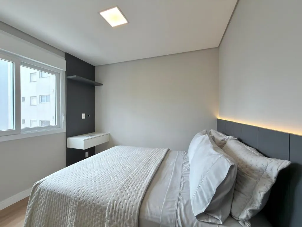 Imagem Apartamento 2 Dormitórios - Bairro Navegantes