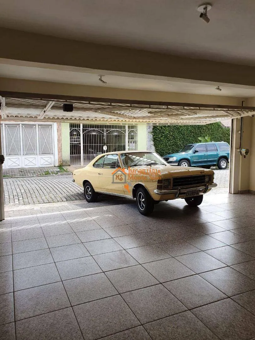 Imagem Sobrado com 3 dormitórios à venda, 287 m² por R$ 800.000,00 - Vila Carioca - Guarulhos/SP