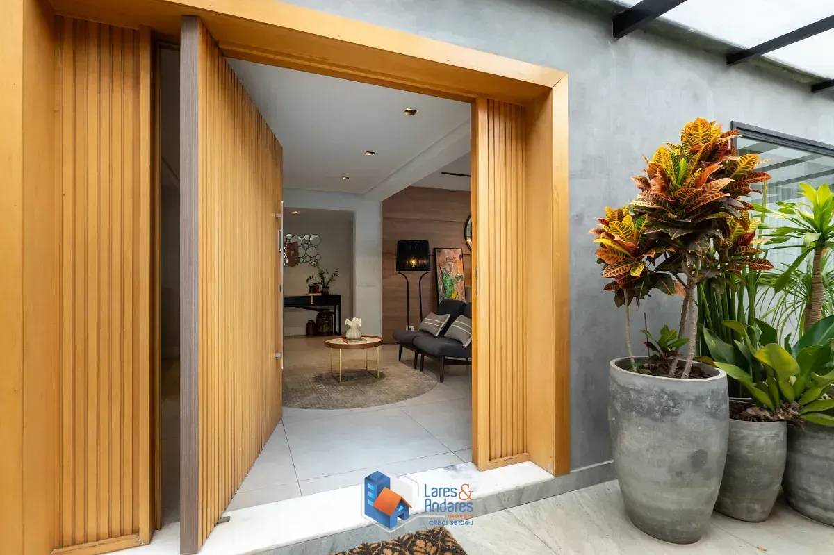Imagem Casa para venda em Alto de Pinheiros com 4 quartos, sendo 4 suítes, 344m²