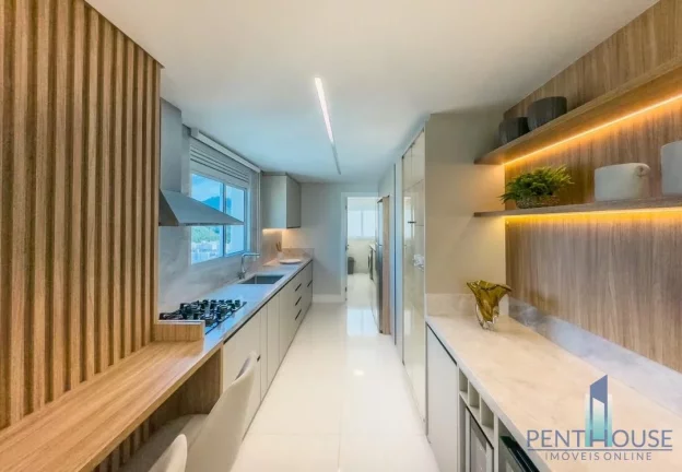 Imagem Apartamento Zona Central para Venda em Balneário Camboriú, CENTRO, 4 dormitórios, 2 suítes, 4 banheiros, 2 vagas