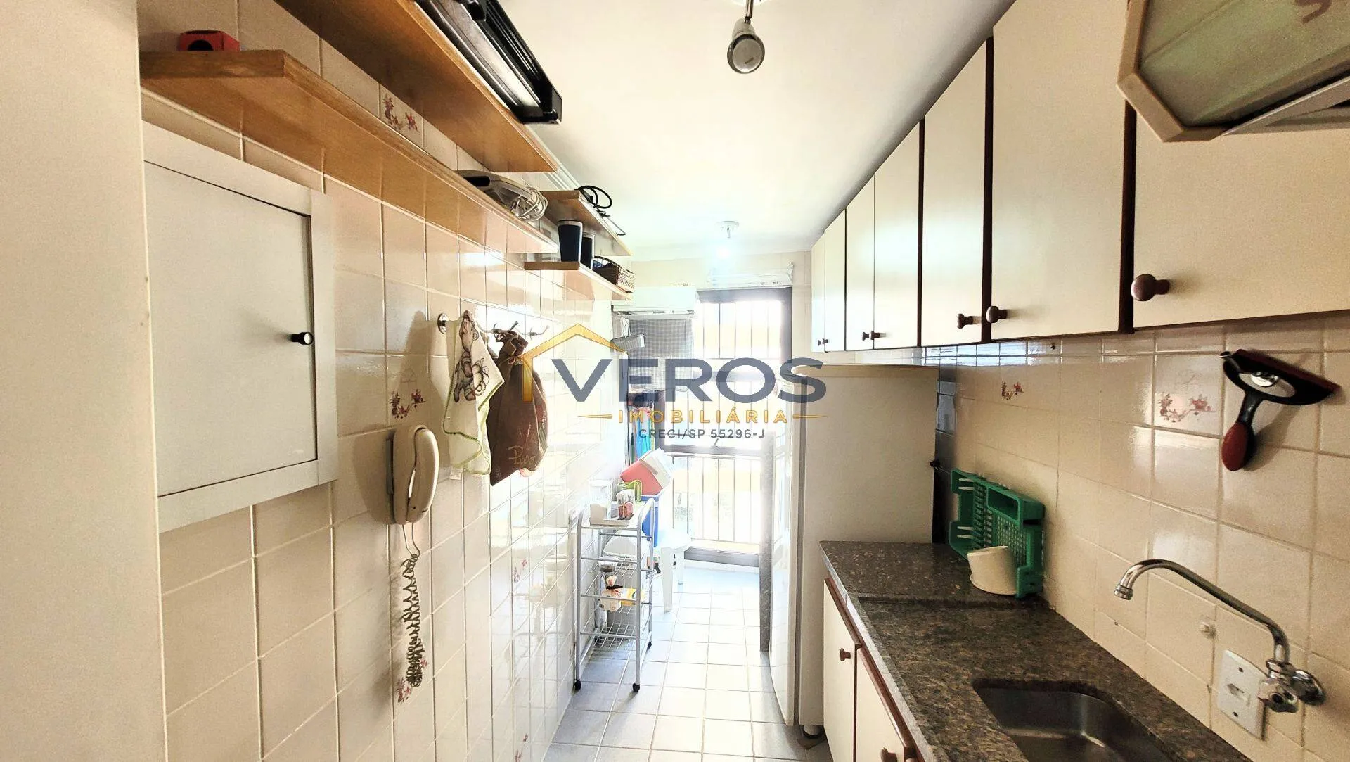 Imagem Apartamento na orla da praia Venda no prédio redondo na Martim de Sá