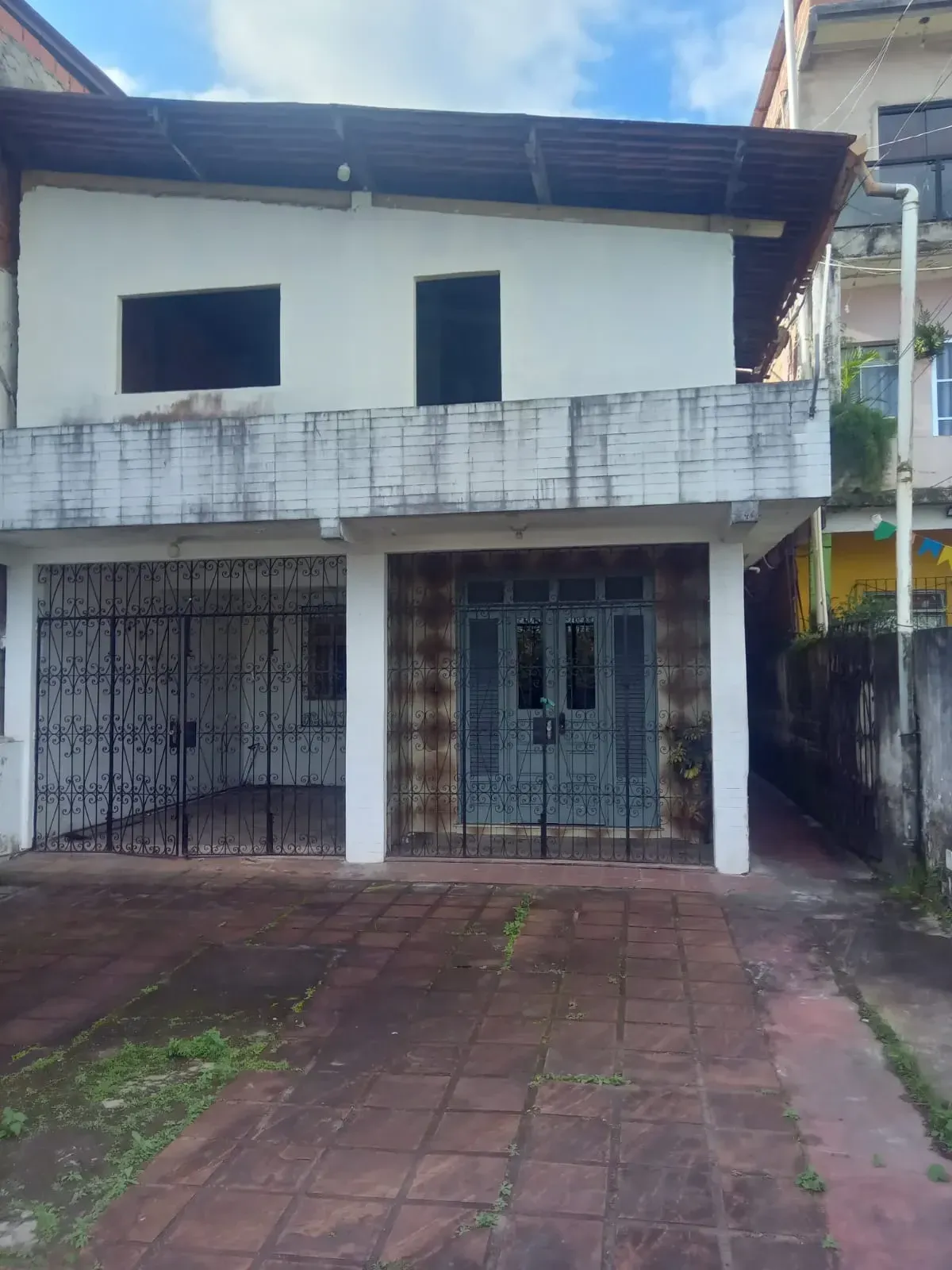 Foto do imóvel Casa com 3 Quartos para Alugar, 180 m² em Itacaranha - Salvador