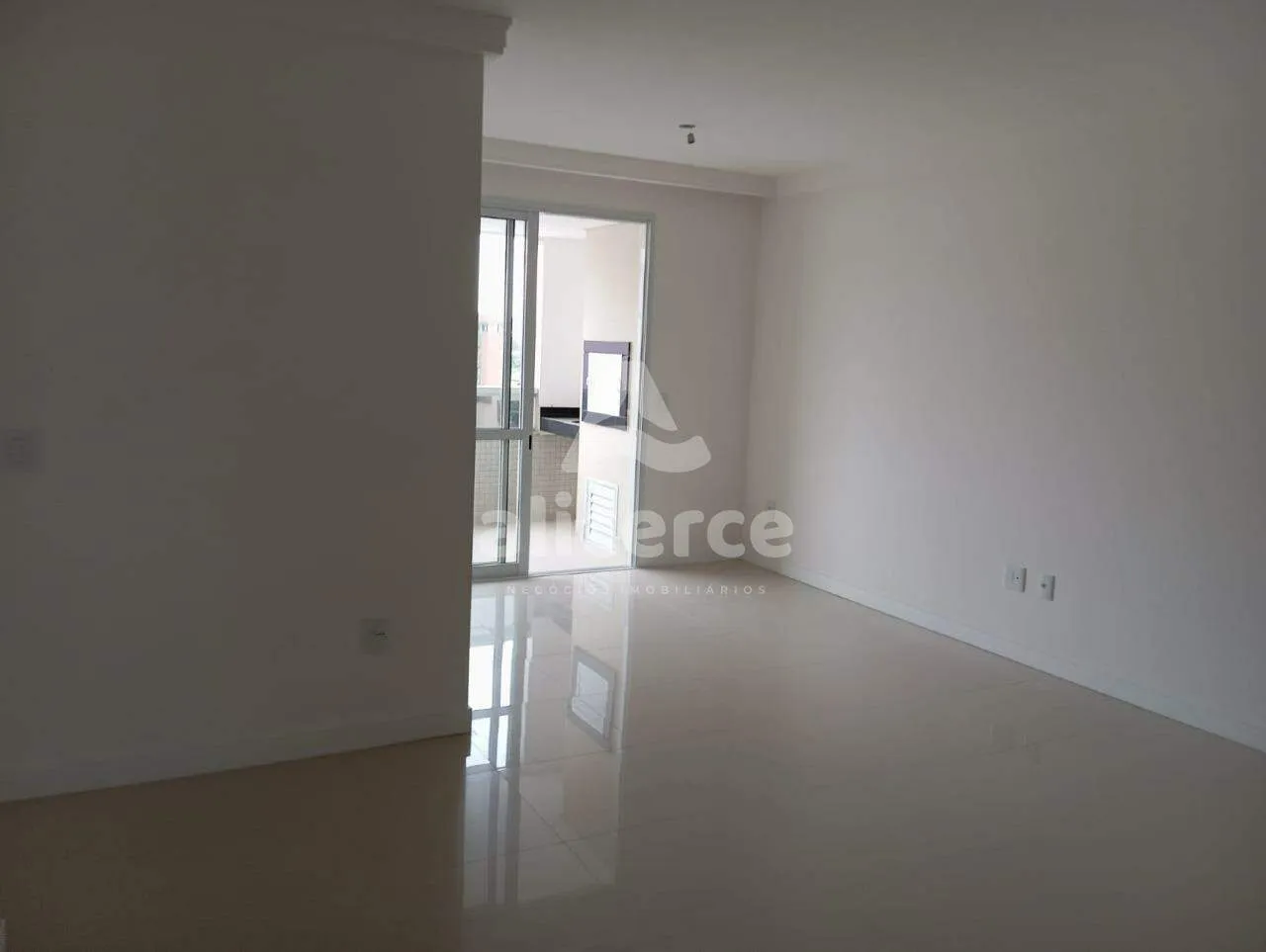 Imagem Apartamento à venda com 2 quartos 1 suíte, 108m² em Campinas São José