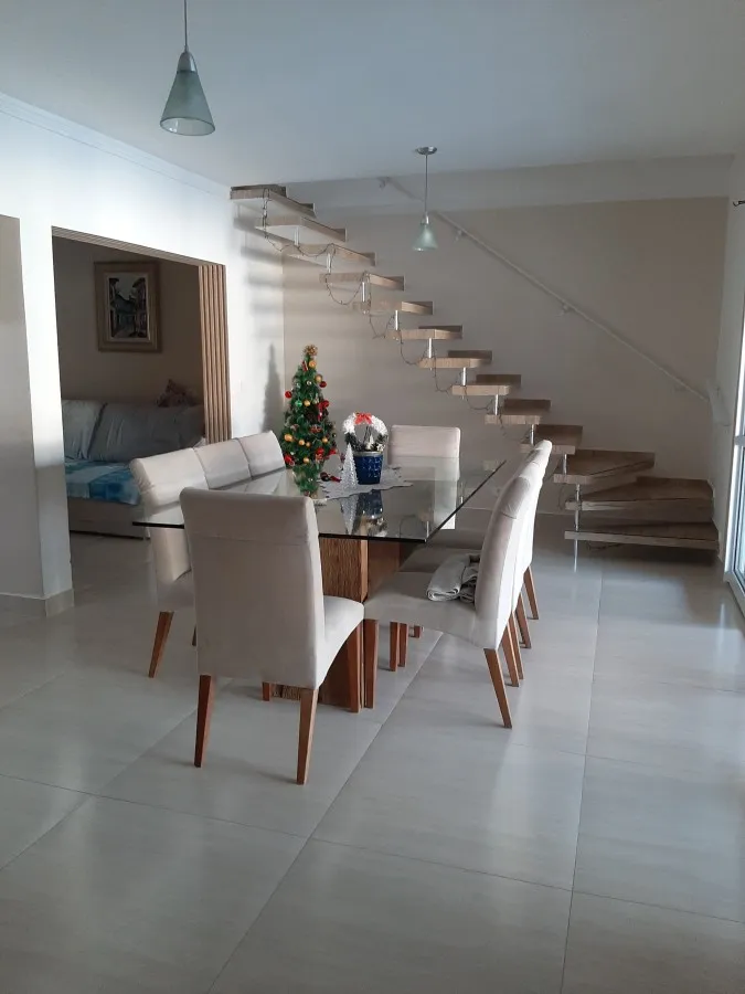 Imagem Casa para Venda em Itanhaém, Campos Eliseos, 5 dormitórios, 2 suítes, 3 banheiros, 10 vagas