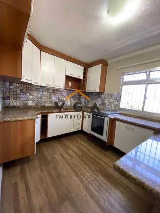 Imagem Casa / Sobrado para Venda em São Paulo, Jardim Coimbra, 4 dormitórios, 1 suíte, 2 banheiros, 1 vaga