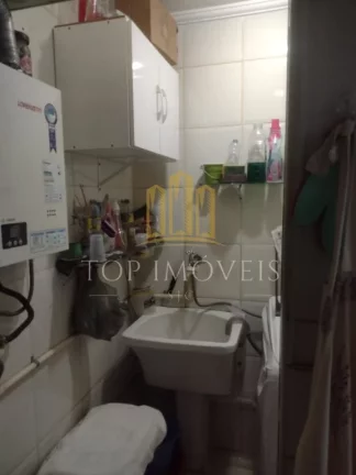 Imagem Lindo Apartamento de 2 Dormitórios no Monte Castelo – Localização Estratégica! O lar perfeito para quem valoriza praticidade e conforto está aqui!