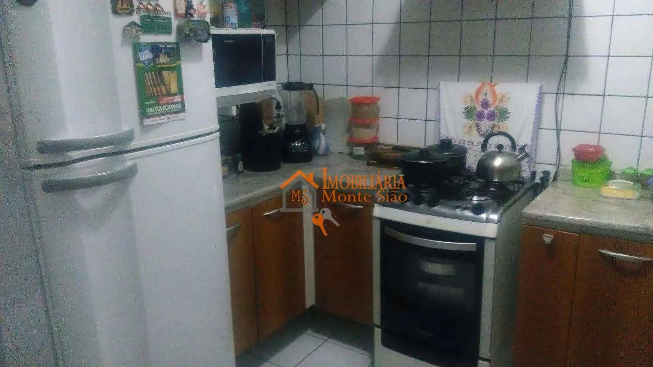Imagem Casa com 2 dormitórios à venda, 68 m² por R$ 309.000,00 - São João - Guarulhos/SP