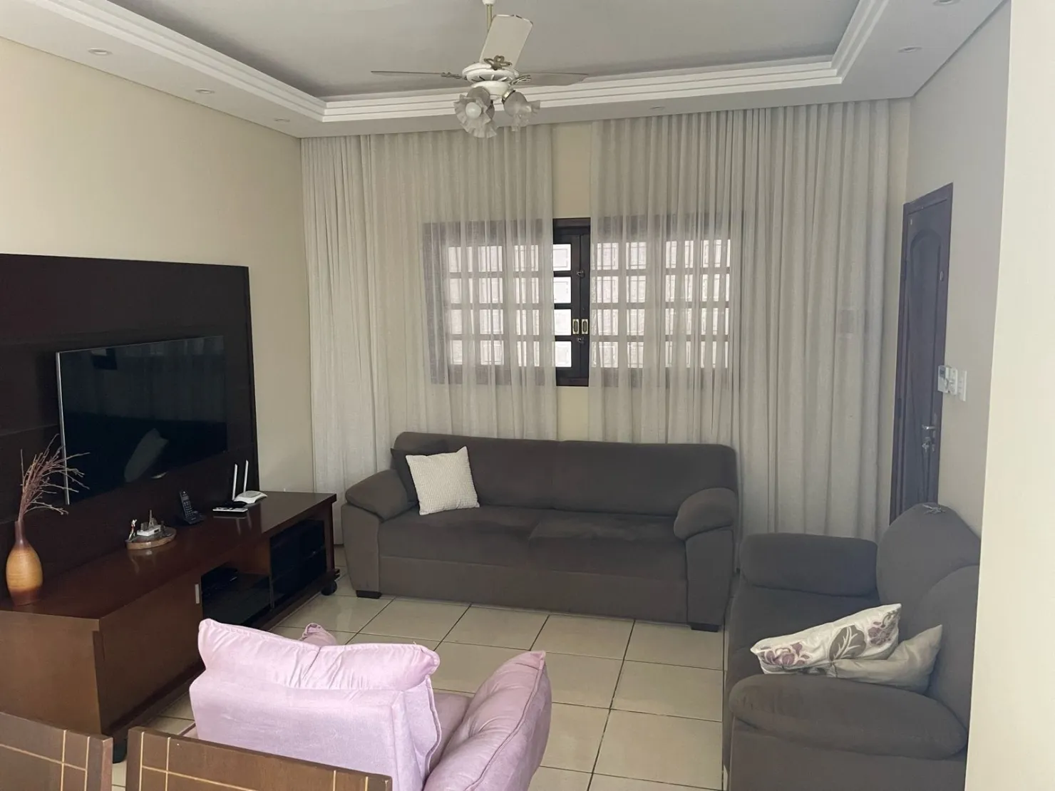 Imagem Casa à venda 3 Quartos, 1 Suite, 2 Vagas, 190M², Loteamento Residencial Andrade, Pindamonhangaba - SP
