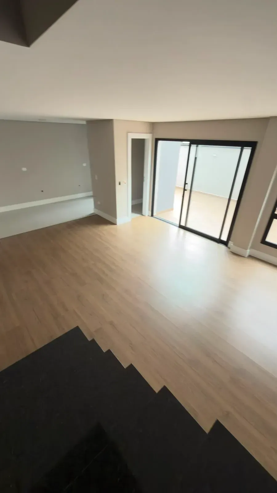 Imagem Casa de Condomínio com 3 Quartos à Venda, 150 m² em Santo Inácio - Curitiba