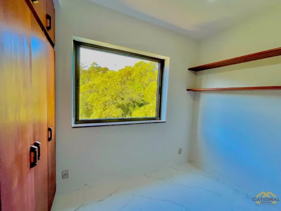 Imagem Apartamento à venda de 214m2 com 4 quartos sendo 2 suítes com 2 vagas em Jundiaí - SP