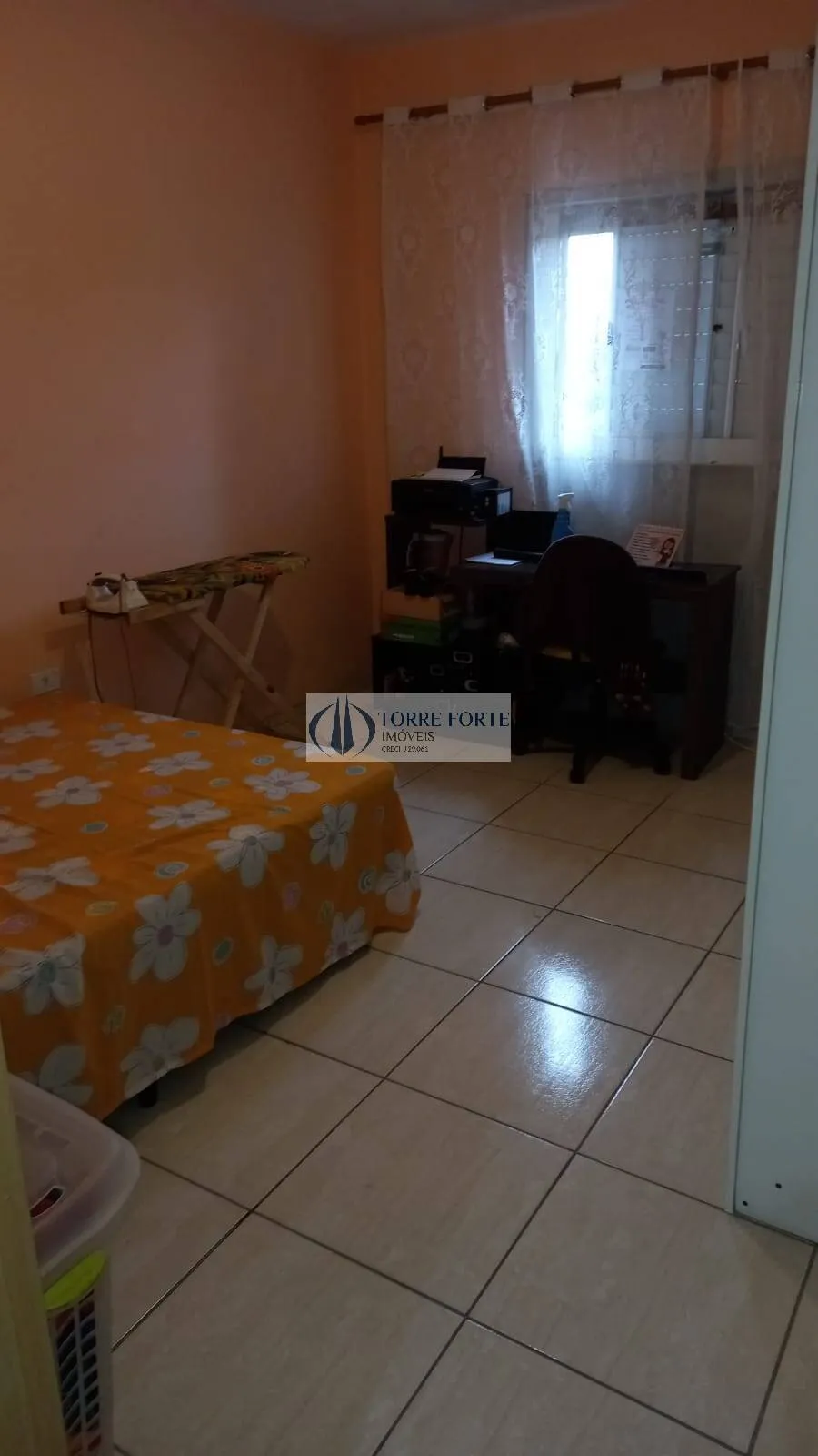 Imagem Casa com 3 dormitórios e 1 vaga em Guaianases