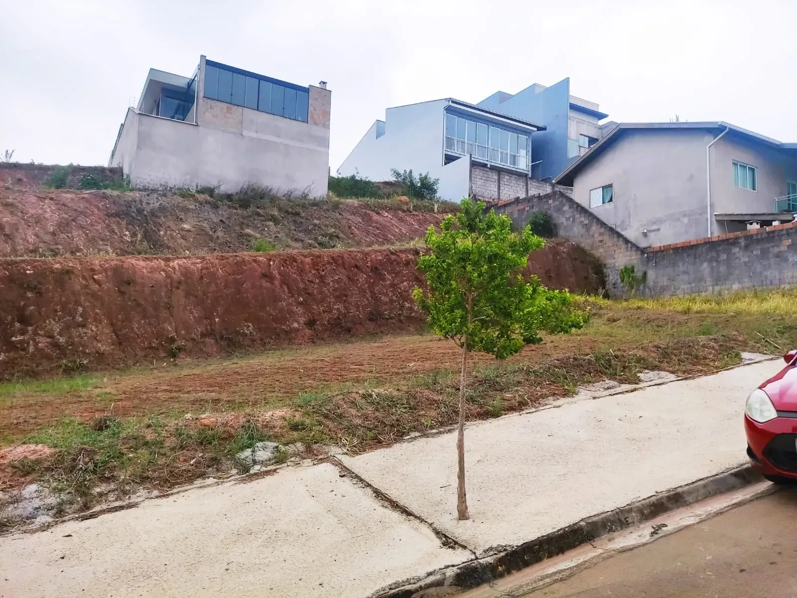 Imagem Terreno à Venda, 250 metros em Loteamento Jardim Ipanema - Jundiaí