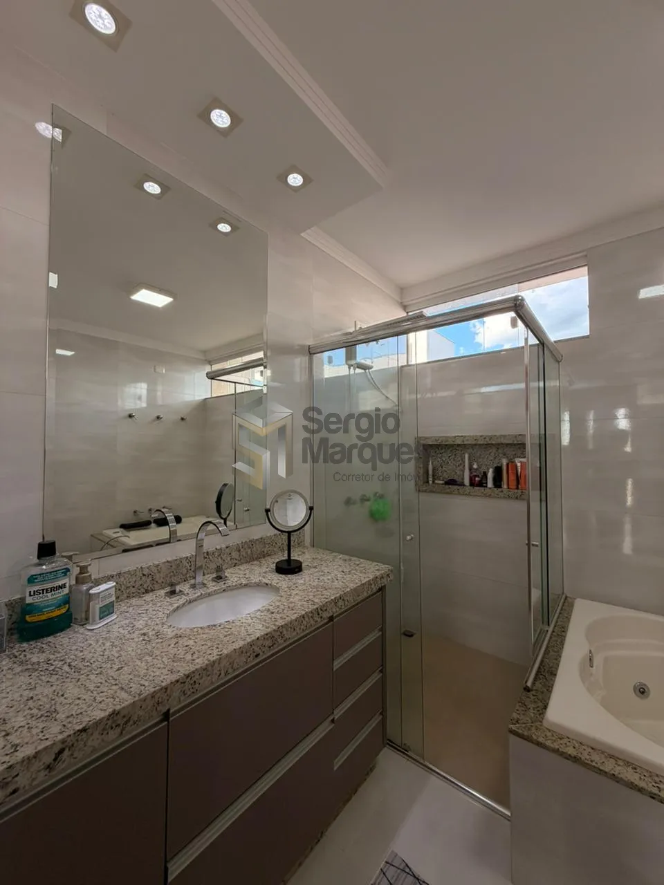 Imagem Sobrado à venda - 227m² - Condomínio Ecoville, Umuarama-PR